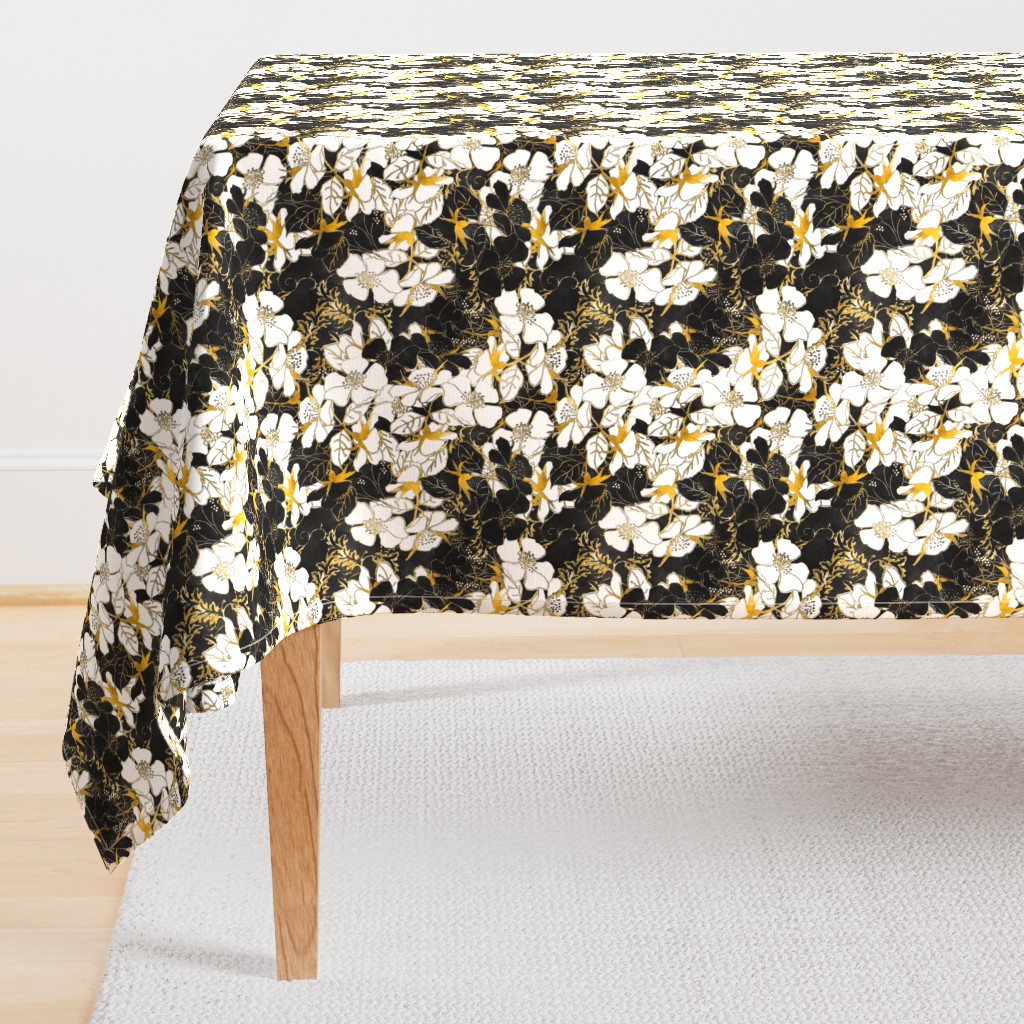 Watercolor Roses Floral in gold and black