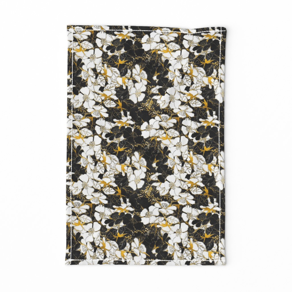 Watercolor Roses Floral in gold and black