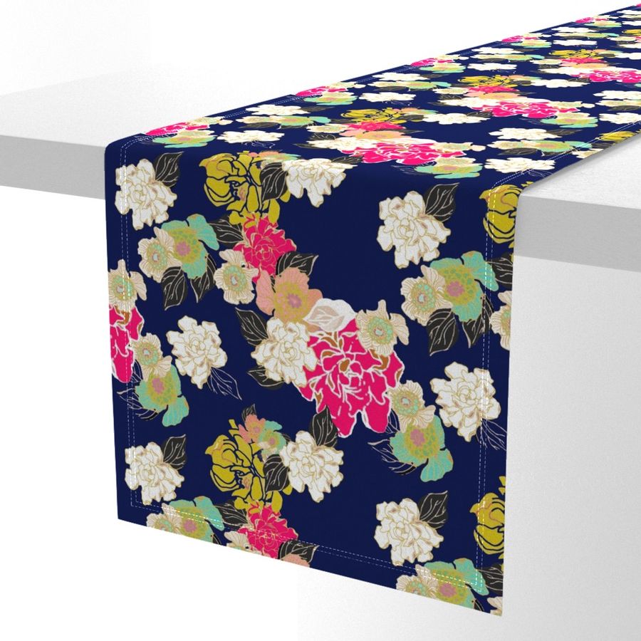 HOME_GOOD_TABLE_RUNNER