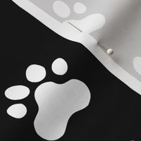 Pawprint Polka dots - 1 inch (2.54cm) - White (#FFFFFF) on Black (#000000)