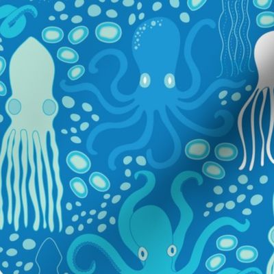 Underwater Cephalopods-Blue Squid Underwater  Ocean Animals