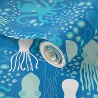 Underwater Cephalopods-Blue Squid Underwater  Ocean Animals