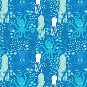Underwater Cephalopods-Blue Squid Underwater  Ocean Animals