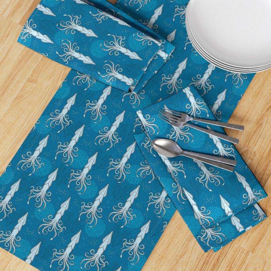 HOME_GOOD_TABLE_RUNNER