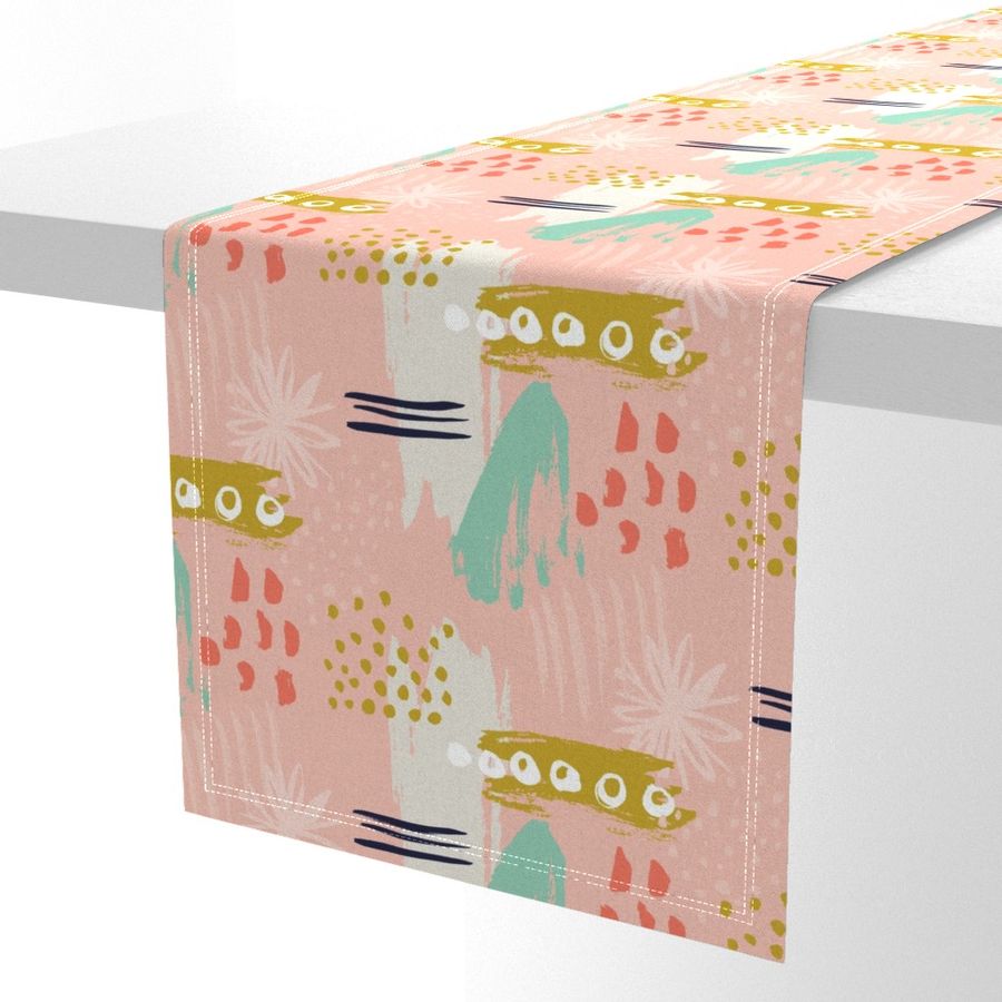 HOME_GOOD_TABLE_RUNNER