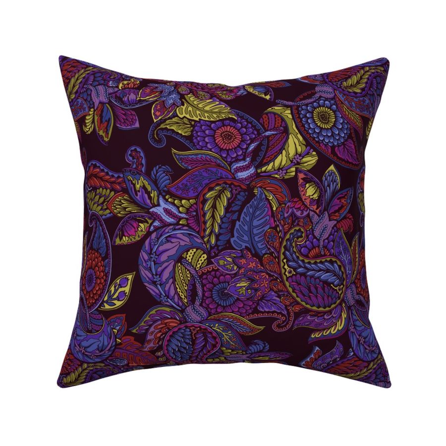 HOME_GOOD_SQUARE_THROW_PILLOW