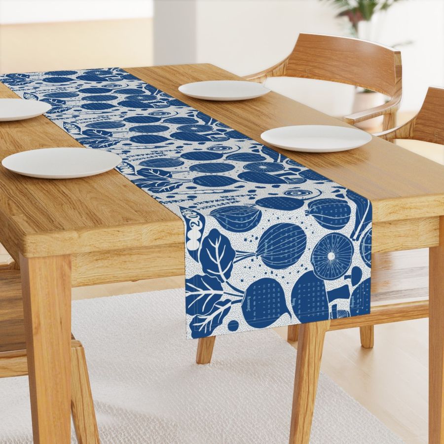 HOME_GOOD_TABLE_RUNNER