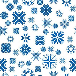 Sticka Sno in delfts blauw on white