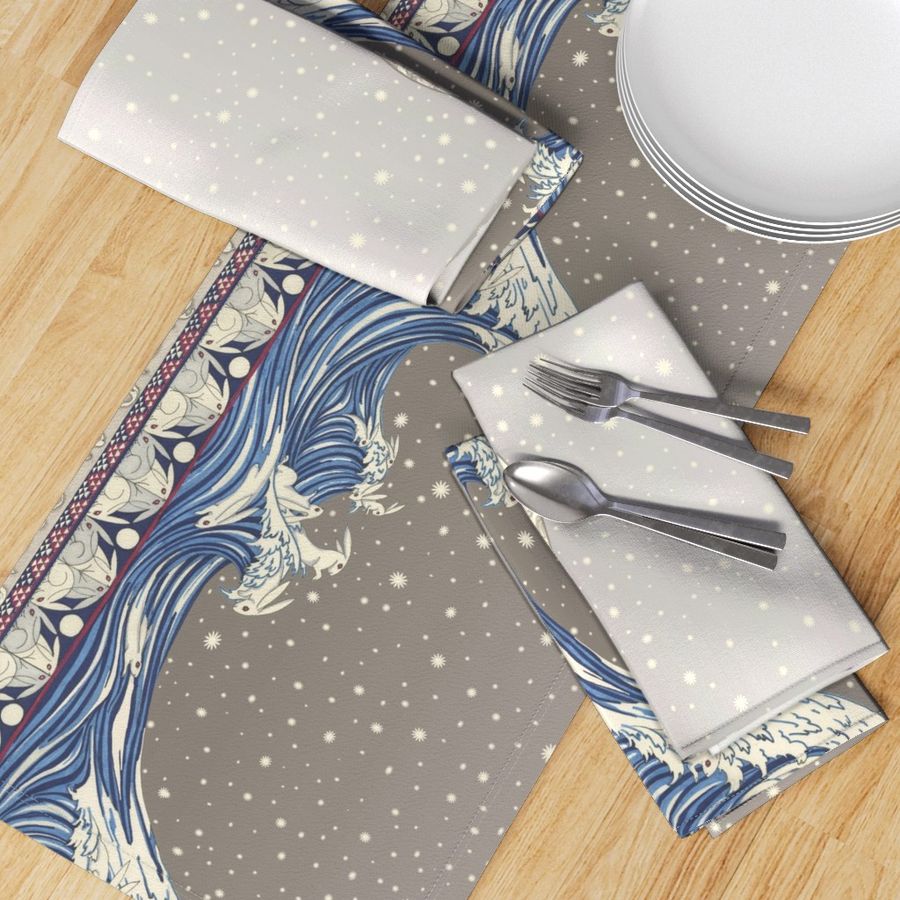 HOME_GOOD_TABLE_RUNNER