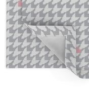 Houndstooth with Hearts Small - Gray/White/Pink