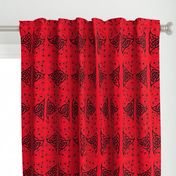 triknot leafy border 1 black & red