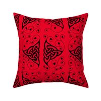 triknot leafy border 1 black & red