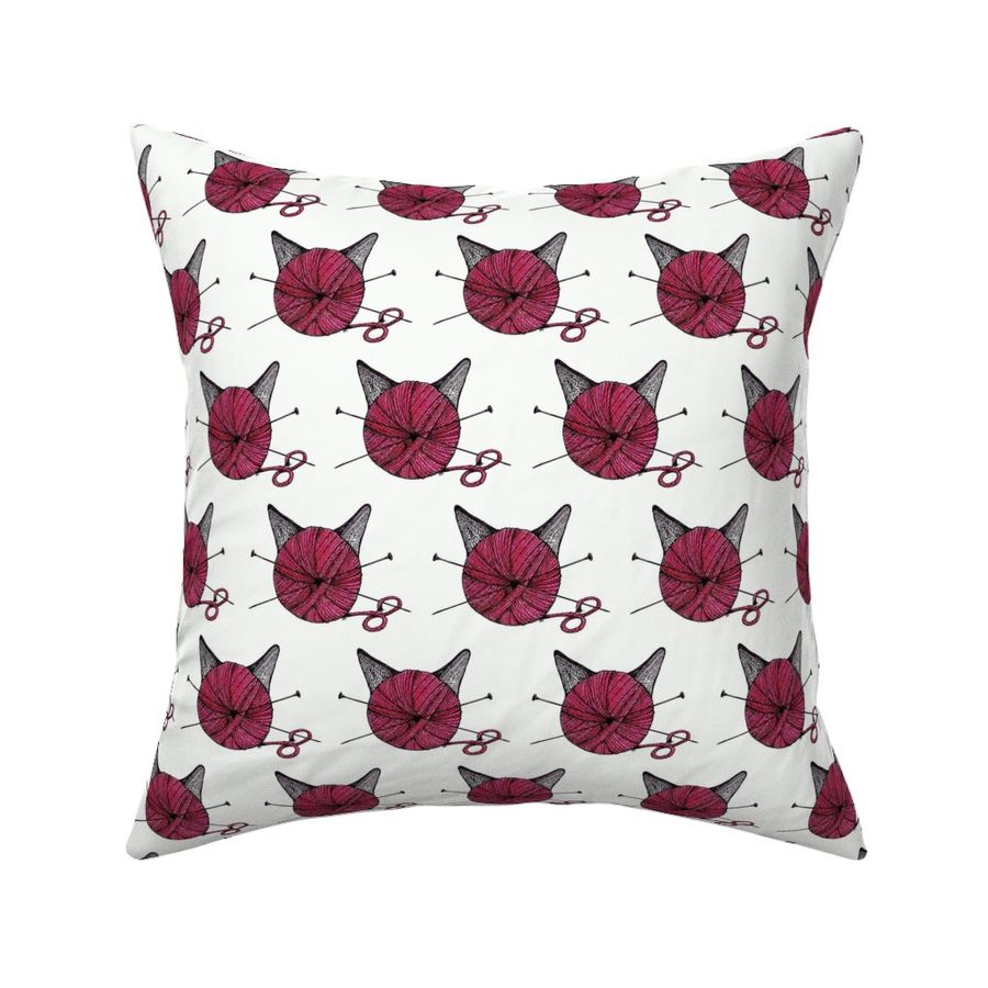 HOME_GOOD_SQUARE_THROW_PILLOW