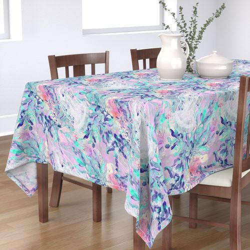 HOME_GOOD_RECTANGULAR_TABLE_CLOTH