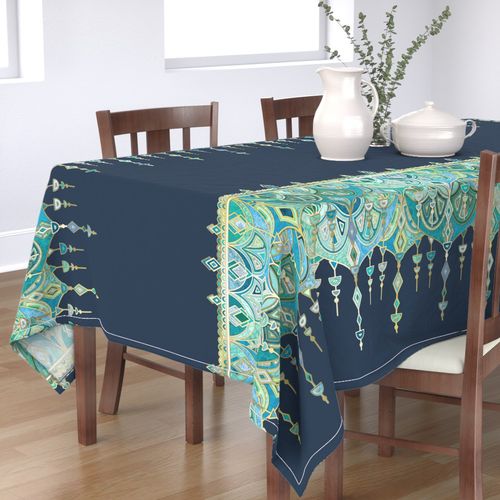 HOME_GOOD_RECTANGULAR_TABLE_CLOTH