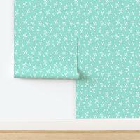 triangles // simple mint bright girly mint tri