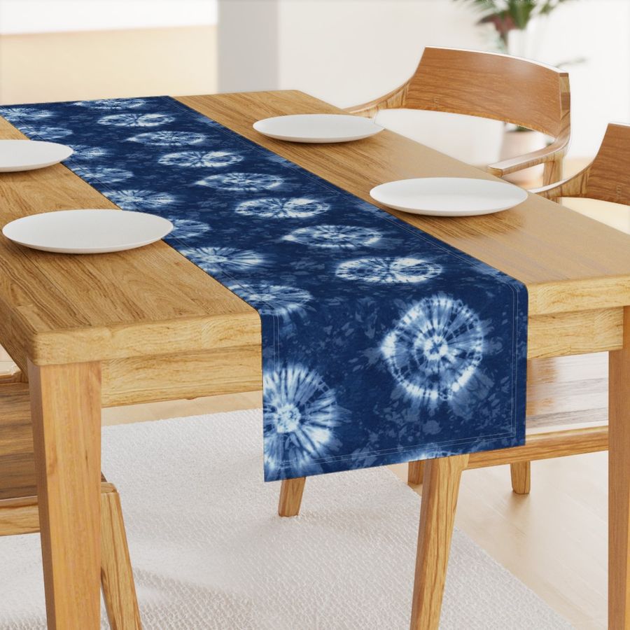 HOME_GOOD_TABLE_RUNNER