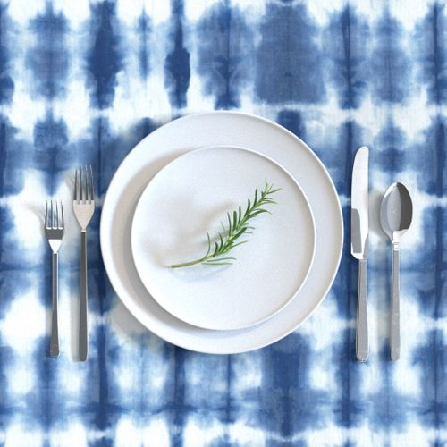 HOME_GOOD_RECTANGULAR_TABLE_CLOTH