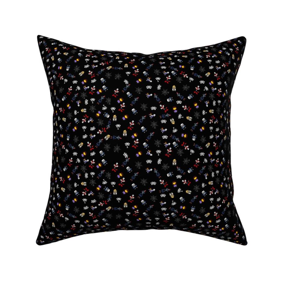 HOME_GOOD_SQUARE_THROW_PILLOW