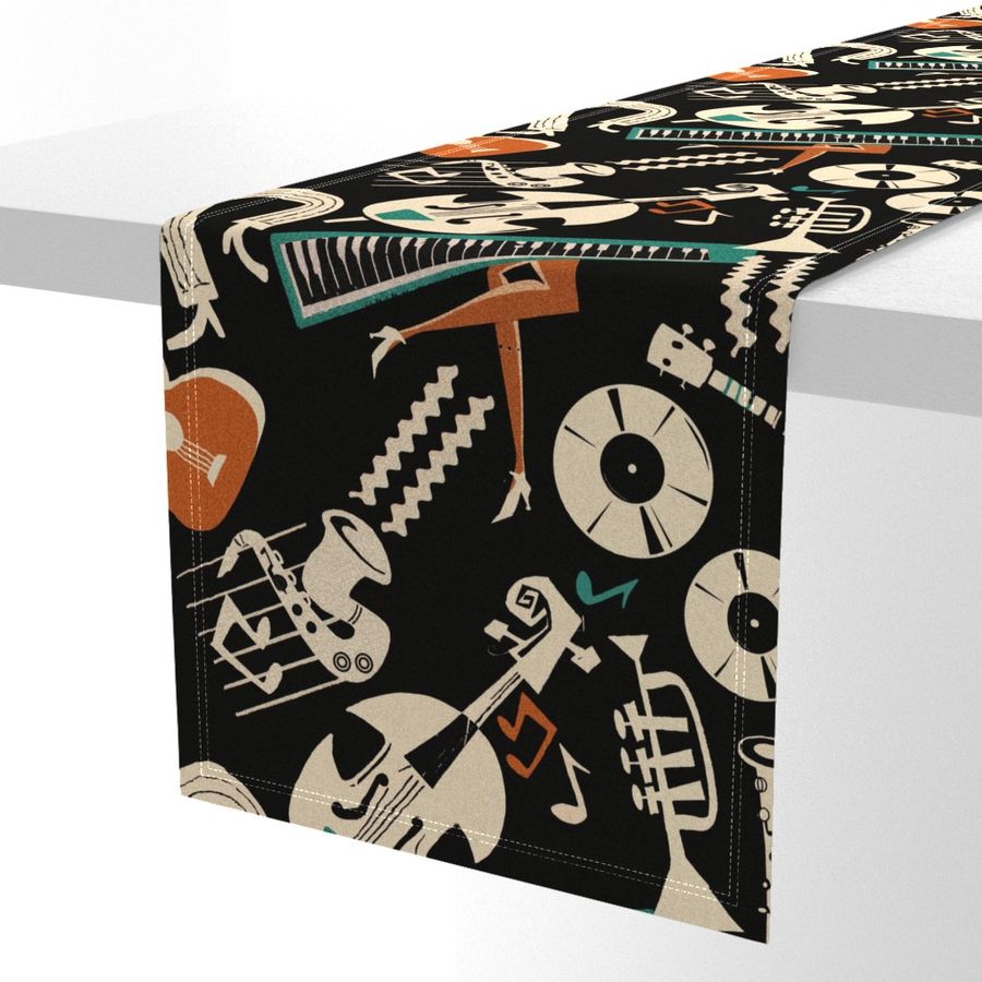 HOME_GOOD_TABLE_RUNNER