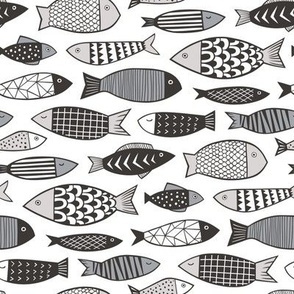 Fish Geometric Black&White Grey