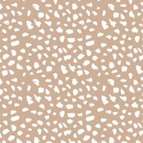Pastel love brush spots and ink dots hand drawn modern illustration pattern scandinavian style pattern in beige XS