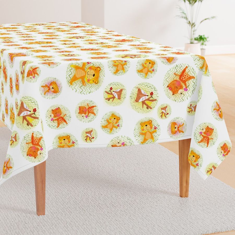 HOME_GOOD_RECTANGULAR_TABLE_CLOTH