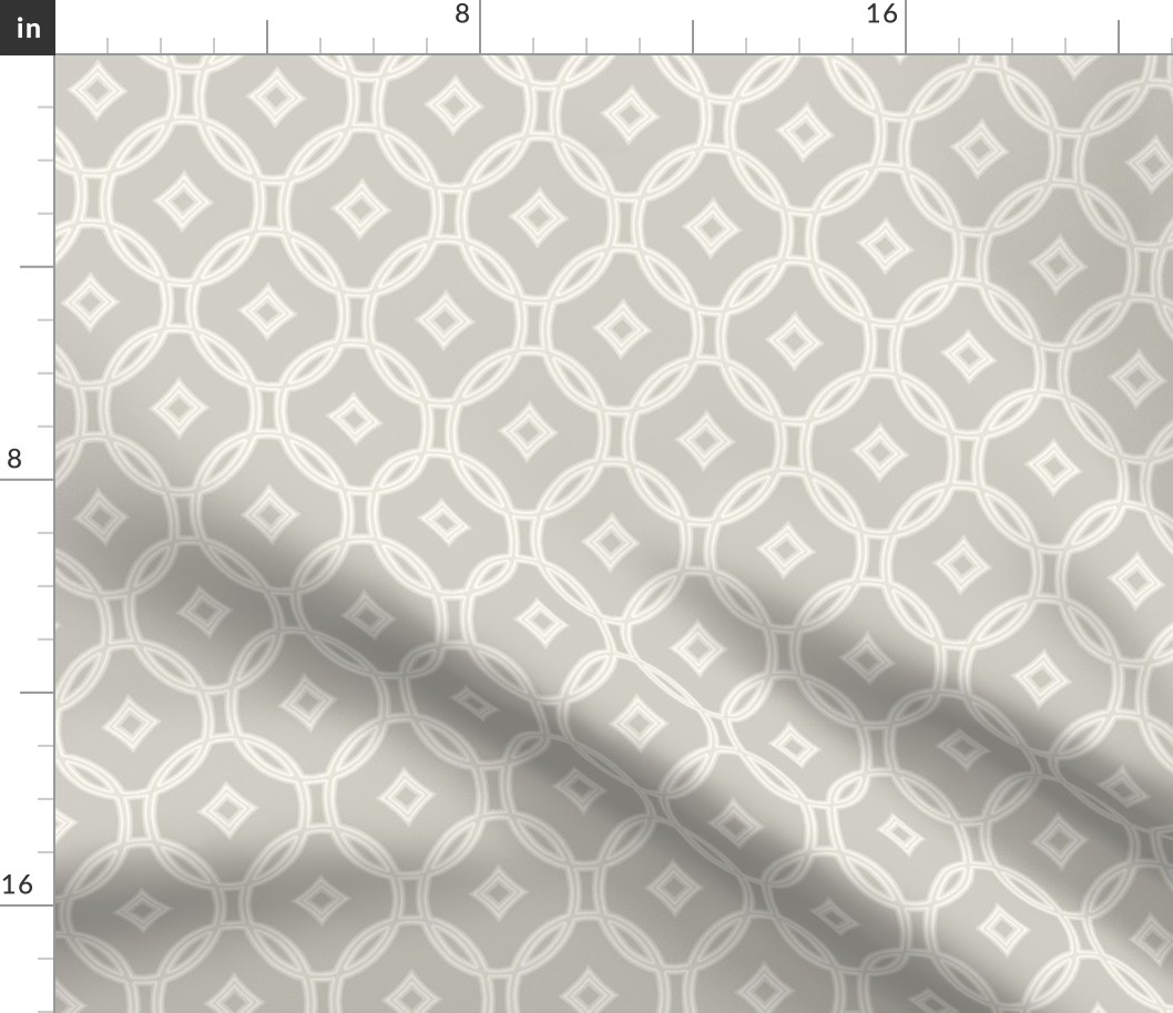 diamond lattice on hazel grey