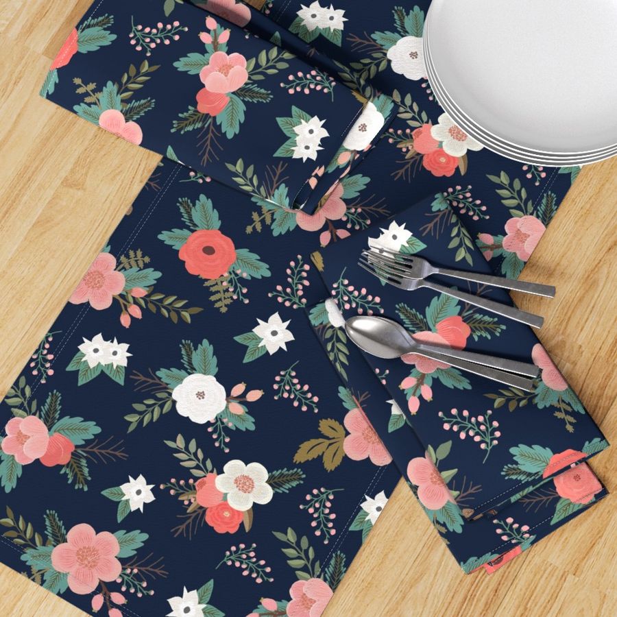 HOME_GOOD_TABLE_RUNNER