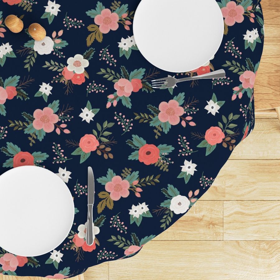 HOME_GOOD_ROUND_TABLE_CLOTH