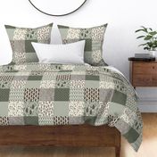 forest bear quilt // green woodland outdoors forest woodgrain squares wholecloth cheater quilt