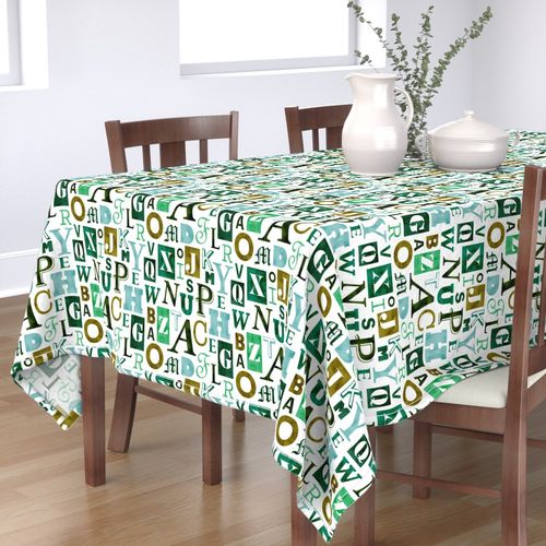 HOME_GOOD_RECTANGULAR_TABLE_CLOTH