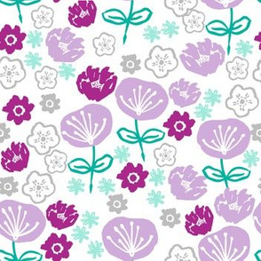 spring flowers // flower garden floral purple pastel lilac lavender mint green garden 