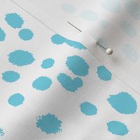 Dots in turquoise