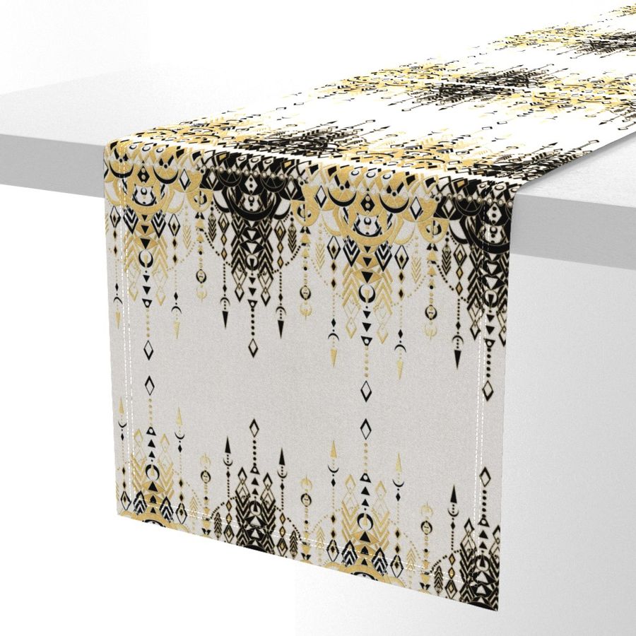 HOME_GOOD_TABLE_RUNNER