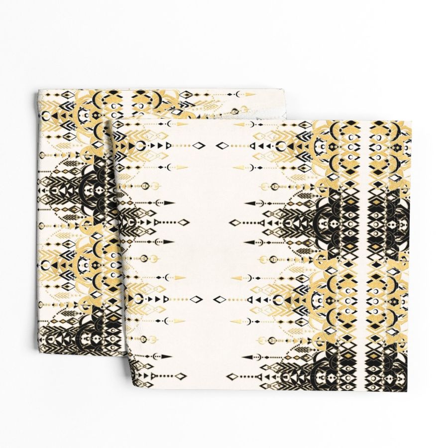 HOME_GOOD_TABLE_RUNNER