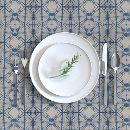 HOME_GOOD_RECTANGULAR_TABLE_CLOTH