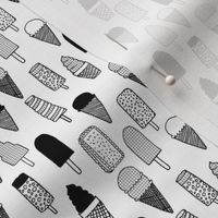 ice cream cones // black and white ice cream cone waffle cone ice cream 