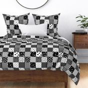 Cheater Quilt // black and white quilt minimal modern geometric baby nursery