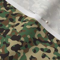 Small Woodland Outdoor Camouflage (6 inch repeat)