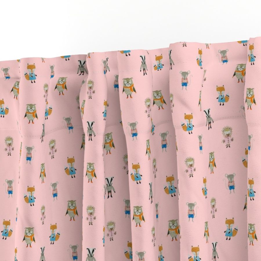 HOME_GOOD_CURTAIN_PANEL