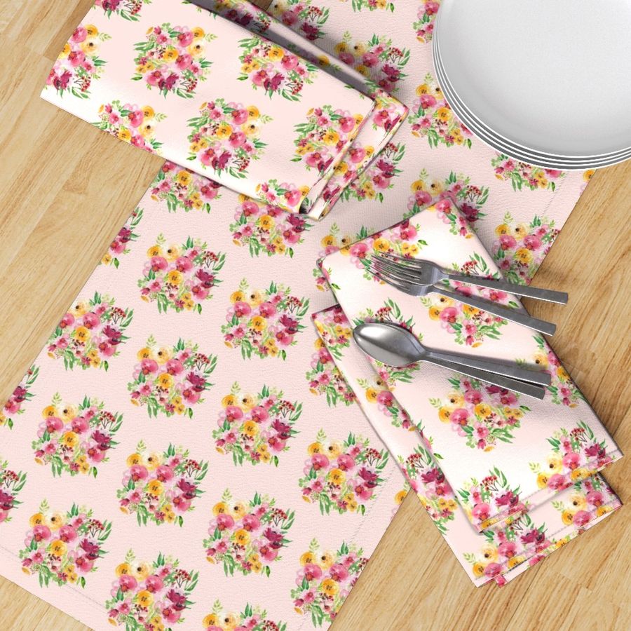 HOME_GOOD_TABLE_RUNNER