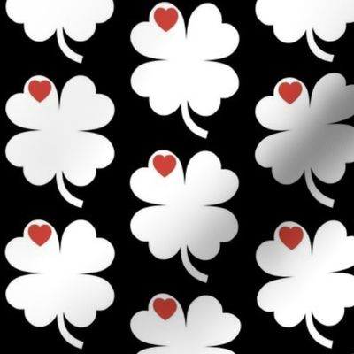 cloverleaf black