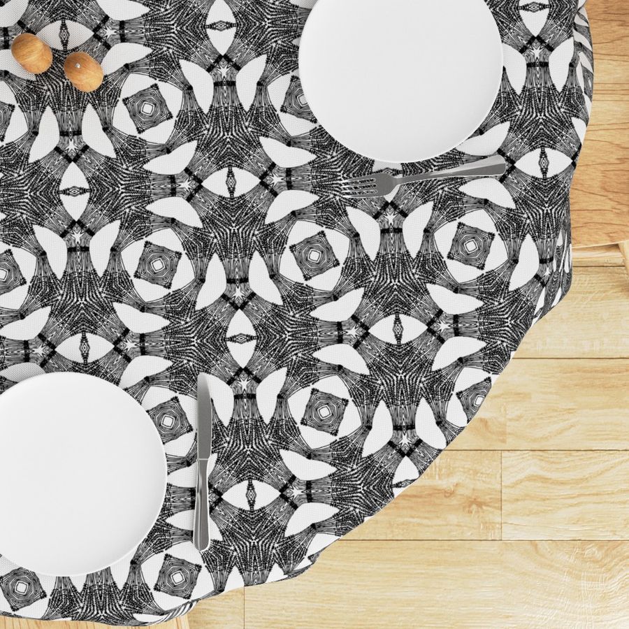 HOME_GOOD_ROUND_TABLE_CLOTH