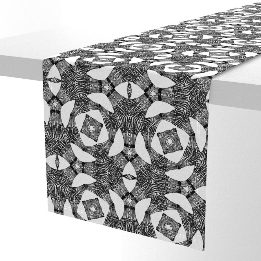 HOME_GOOD_TABLE_RUNNER