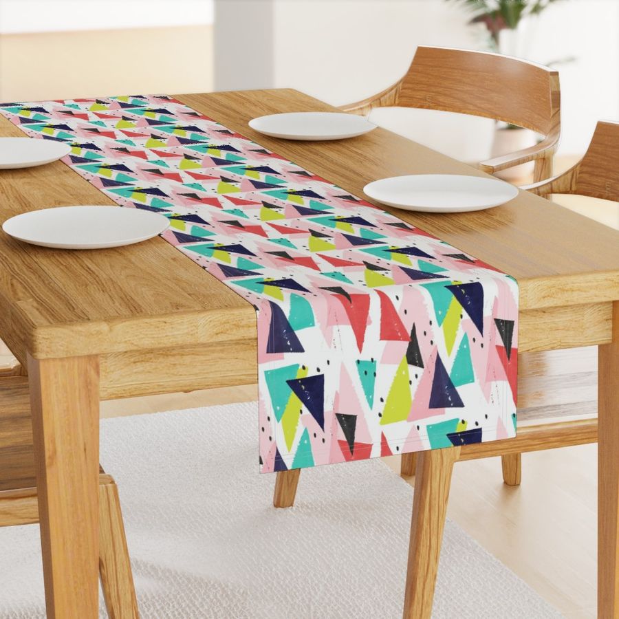 HOME_GOOD_TABLE_RUNNER