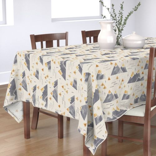 HOME_GOOD_RECTANGULAR_TABLE_CLOTH