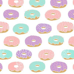 donuts // doughnuts purple pink and mint pastel kids food fried food fast food sweets bakery 