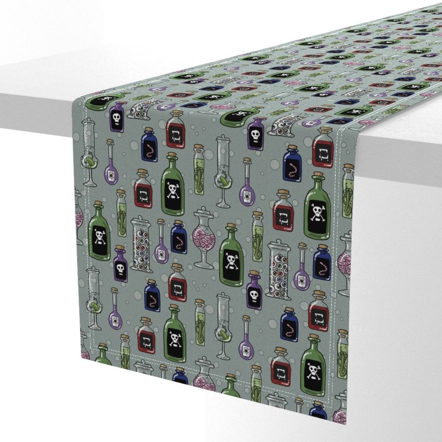 HOME_GOOD_TABLE_RUNNER