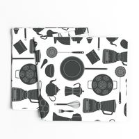 kitchen gadgets (black & white)